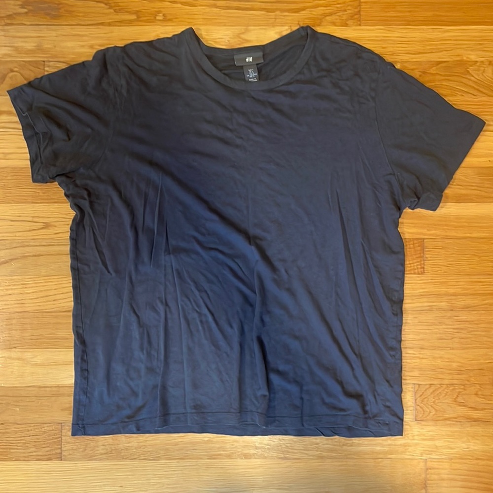 H&M T shirt